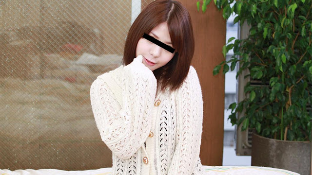 10musume 112124_01 路上で佇んでいる暇そうな可愛い素人娘をナンパゲット!