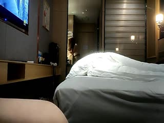 91论坛著名圈主张总,下午场,极品良家少妇,单男加入激情3P,连续作战干不停,黑丝诱惑淫荡之极.